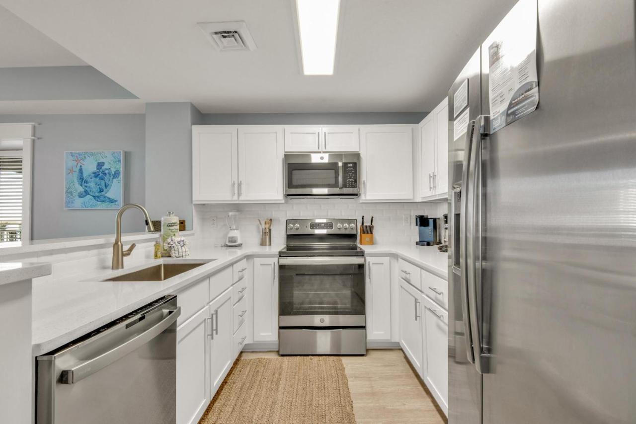 Calypso 3-205 Apartment *